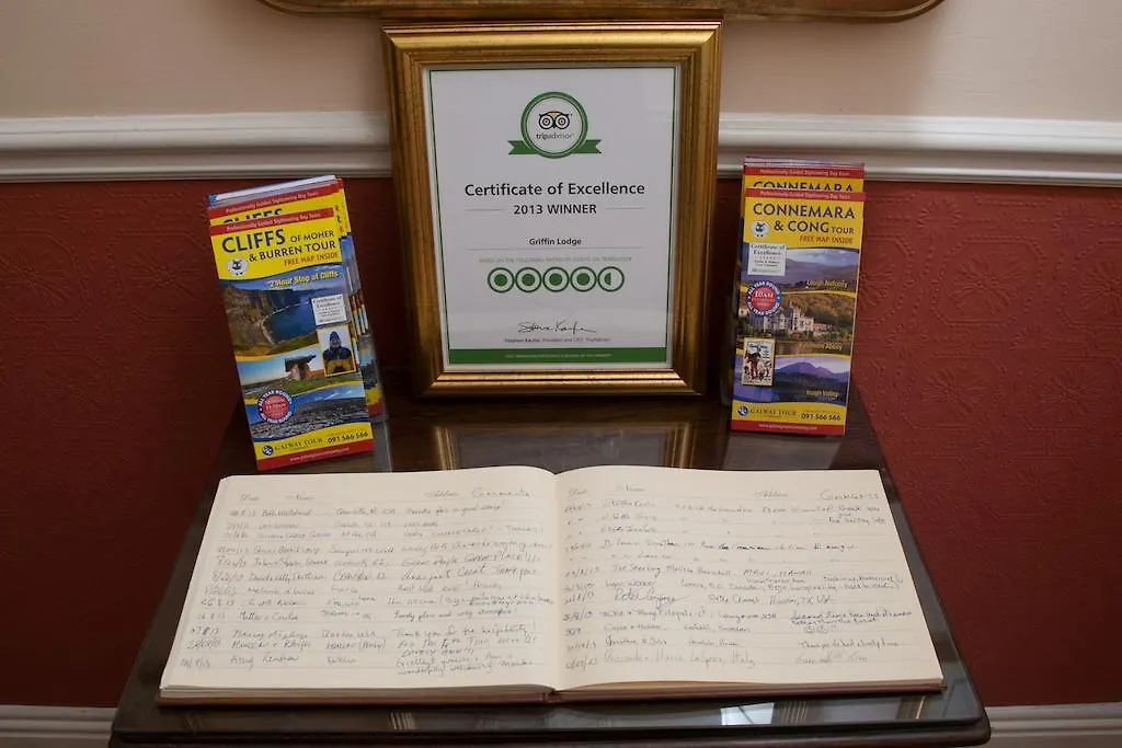 Griffin Lodge Guesthouse-1